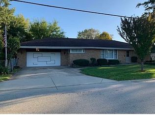 201 S Yale Ave, Addison, IL 60101