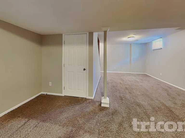 14661 W 142nd Ct — Photo 16