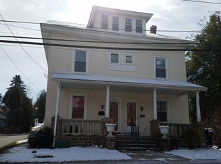 114 Walnut St, West Grove, PA 19390