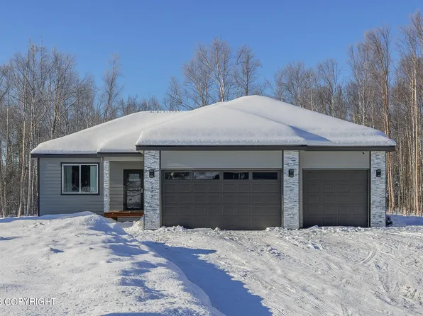6392 W Creeksedge Dr, Wasilla, AK 99654