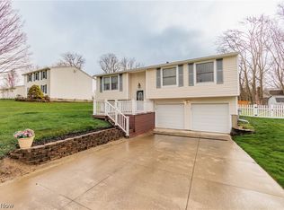 4811 Debbie Dr, Medina, OH 44256