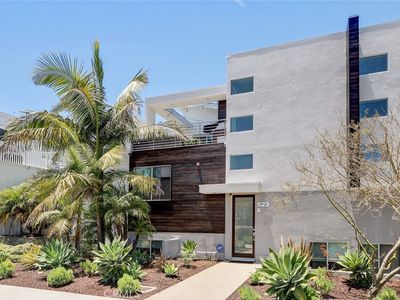 523 S Broadway #A, Redondo Beach, CA, 90277