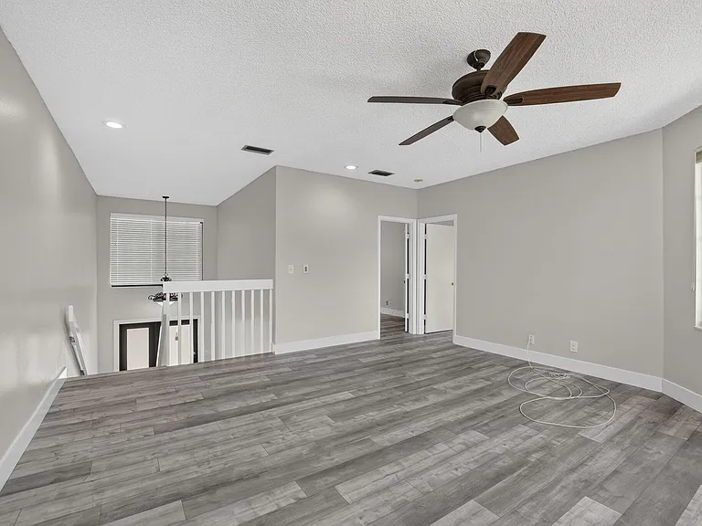 11908 Glenmore Dr #2-3 — Photo 23