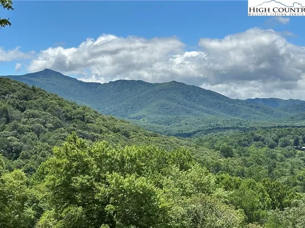 132 Knob Road, Blowing Rock, NC 28605