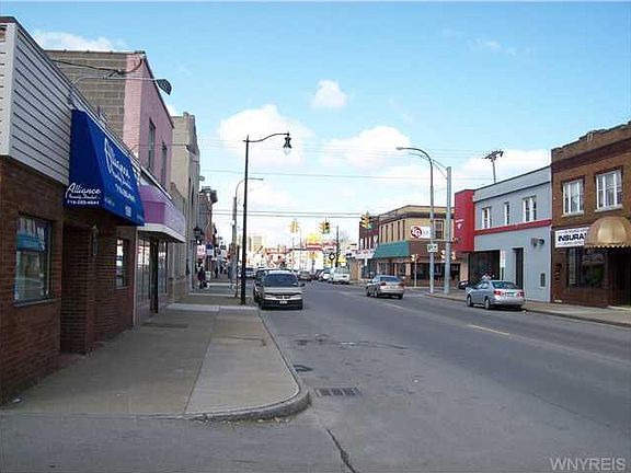 5th image of 1919 Pine Ave