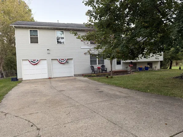 321 Suzanne Dr, Kent, OH 44240
