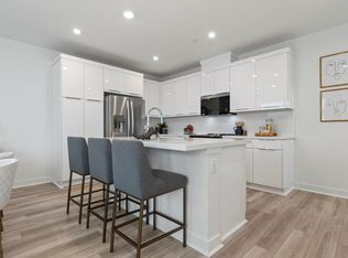 601 S Lyon St, Santa Ana, CA 92705