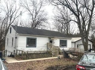 6225 Taylor Ave, Mount Pleasant, WI 53403