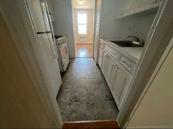 8700 25th Ave, Brooklyn, NY