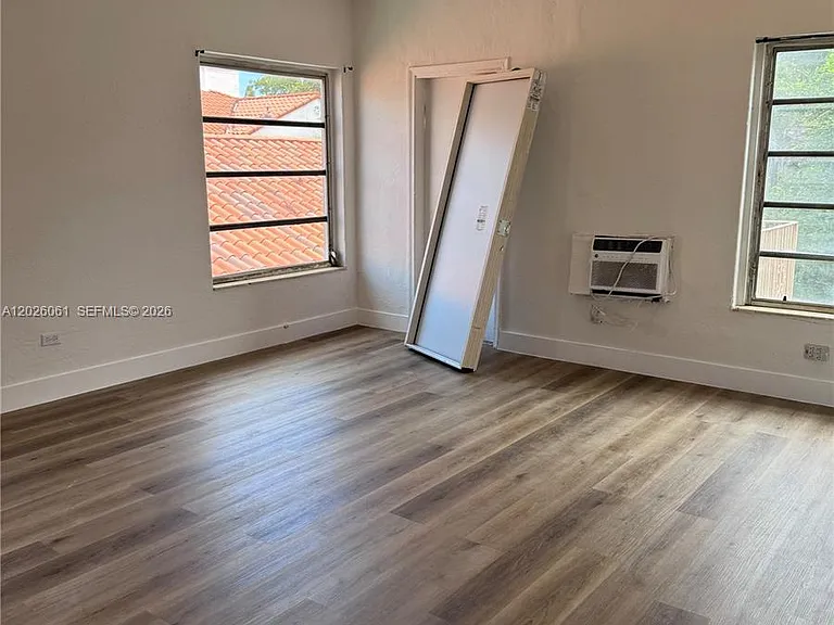 825 Alton Rd #8 — Photo 3