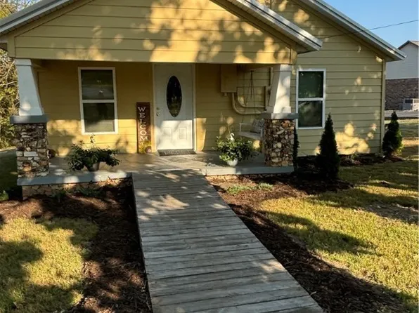 1500 Ridgeway Loop N, Harrison, AR 72601