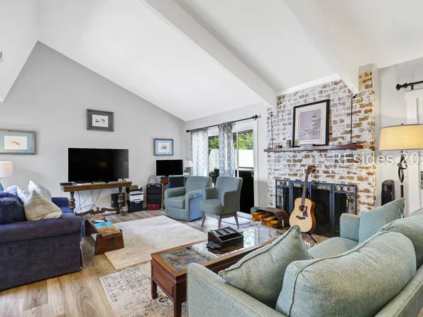 2 William Hilton Parkway UNIT 510, Hilton Head Island, SC 29926