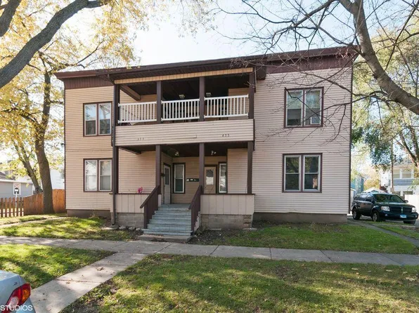 633 Concord St #2N, Aurora, IL 60505