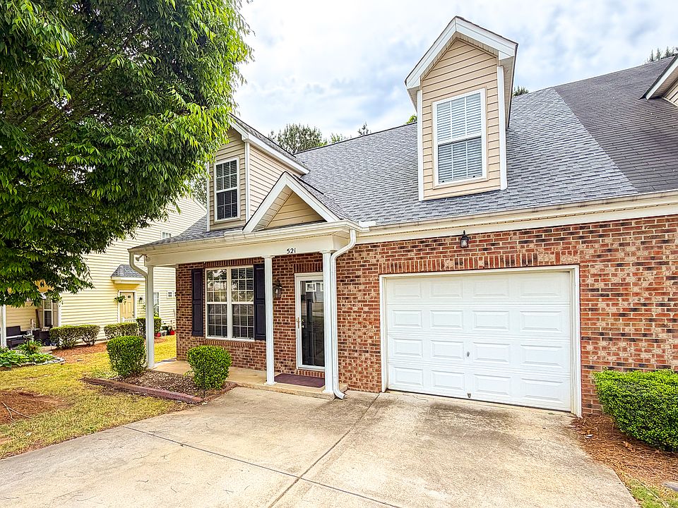 1st image of 521 Woodson Dr