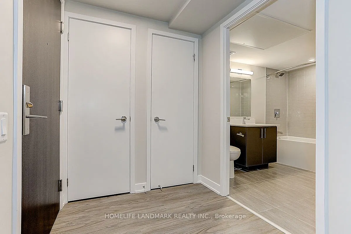 2 bed, $2,000 — Photo 4