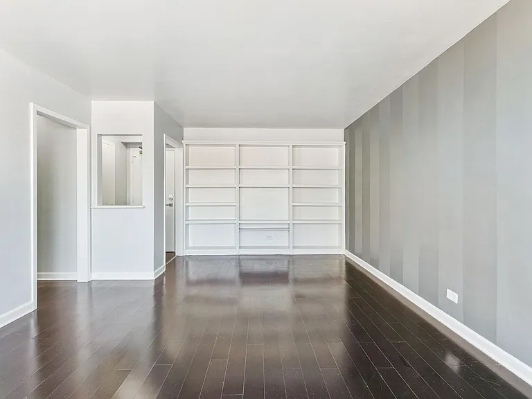 The Shore Manor — Photo 10