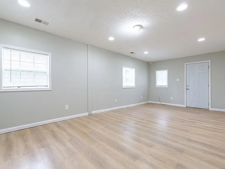 1000 Rampart Pl — Photo 10