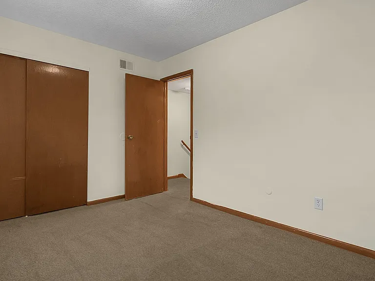 3042 Sandridge Ave #3042 — Photo 40