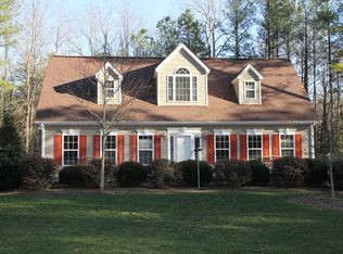 401 Blackwater Trl, Caret, VA 22436