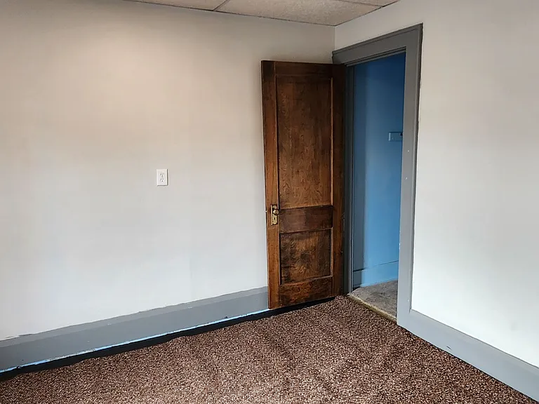 18 N Main St — Photo 13