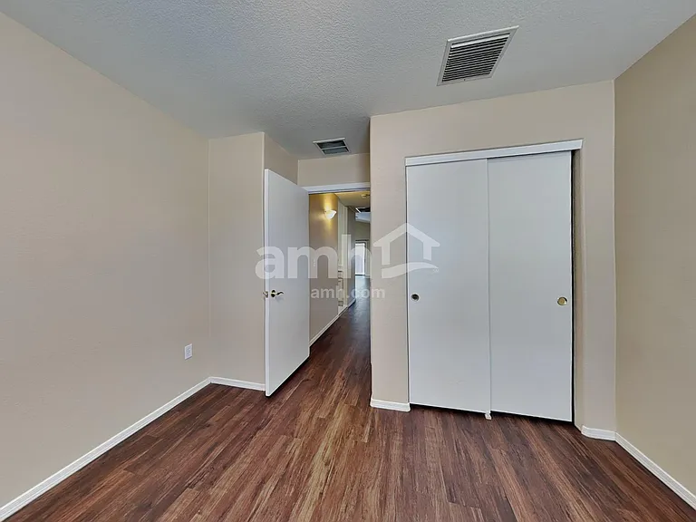 2435 W Waterway Pl — Photo 16