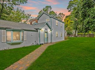 33 Lake Rd, West Yarmouth, MA 02673
