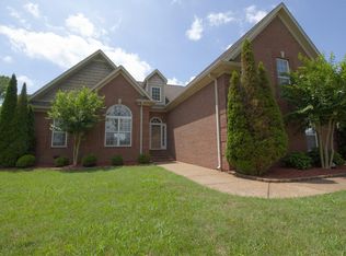 1122 Bradshaw Rd, Lebanon, TN 37087