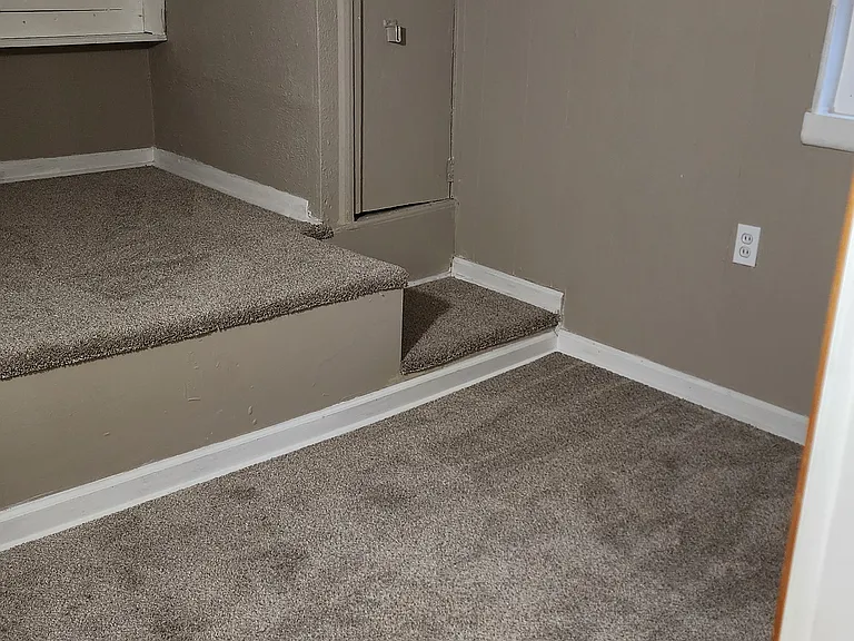 Bedroom 2 with fresh carpet