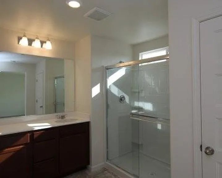 4800 Ocean Ln — Photo 17