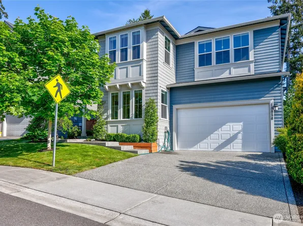 18856 Colwood Avenue NE, Poulsbo, WA 98370