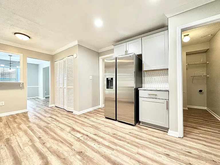 4420 Creek Ford Dr — Photo 9