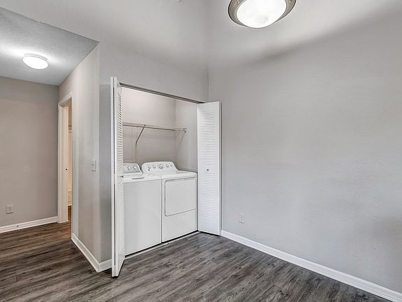 Cobblestone at Eagle Harbor general photo