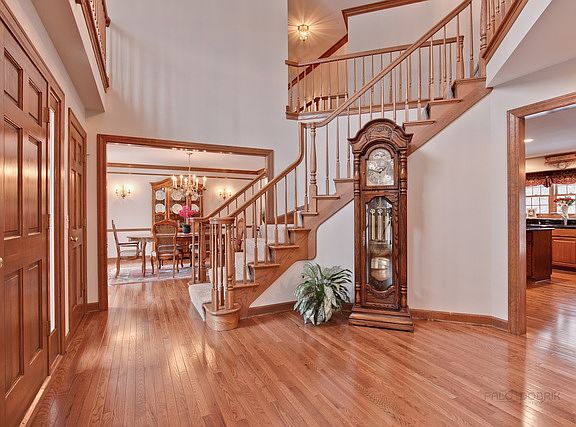 5th image of 5429 N Tall Oaks Dr
