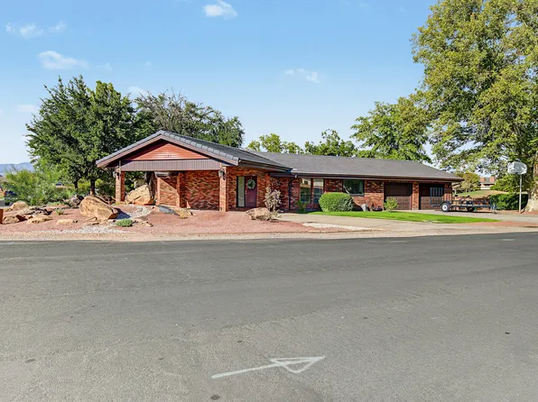 1137 W Goldenrod Cir, Saint George, UT 84790