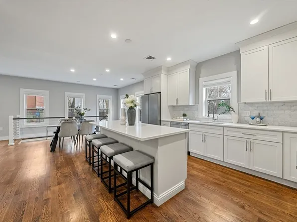 16 McBride St Unit 2, Jamaica Plain, MA 02130