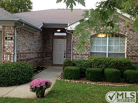2nd image of 341 Stately Oak Ln