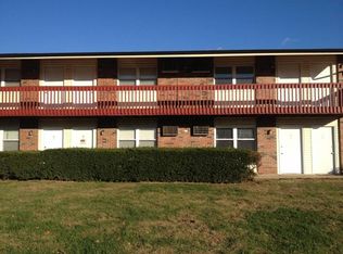 500 Williamsburg Dr APT C, Belleville, IL 62221