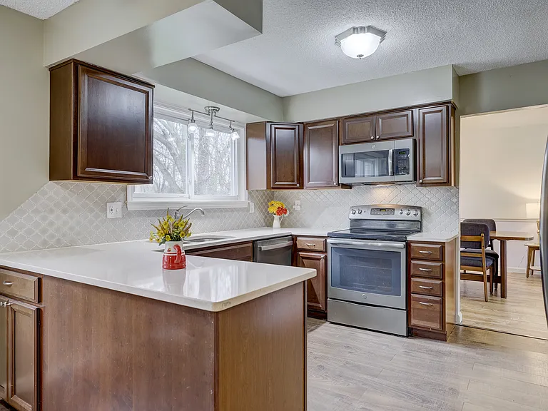 42293 Saltz Rd — Photo 8