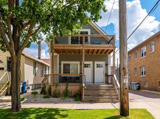 419-421 W Vine St, Milwaukee, WI 53212