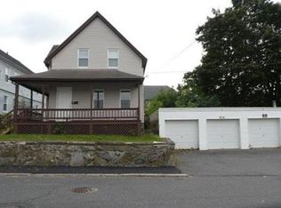 42 Endicott St, Lowell, MA 01854