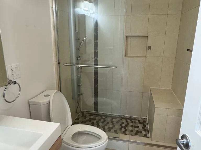 common Bath Upstairs