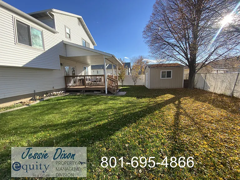 5889 S 3260 W — Photo 24