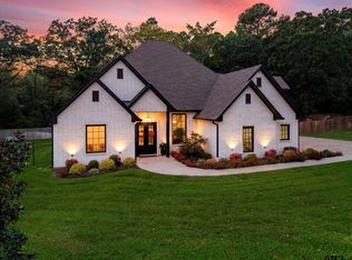 4301 Windrush Blvd, Longview, TX 75604