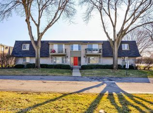19800 W Twelve Mile Rd APT 2, Southfield, MI 48076