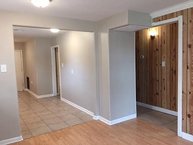 371 Joseph Pl — Photo 4