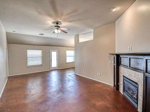 5th image of 1004 Ridgeway Dr