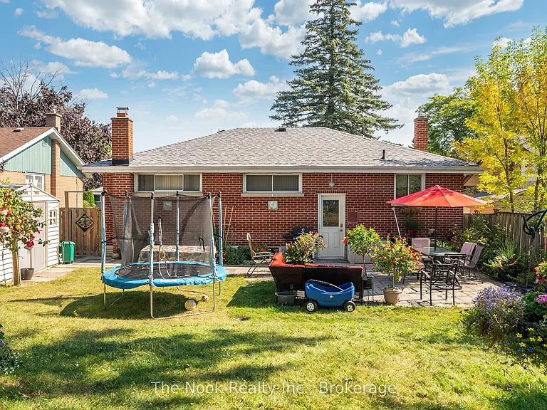 464 Gibbons St #BASEMENT — Photo 8