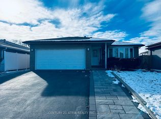 3260 Oakglade Cres #BASEMENT, Mississauga, ON L5C1X3