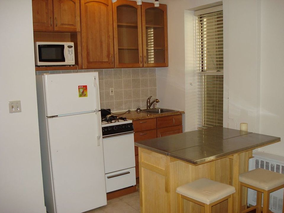 1st image of 2788 Broadway #2F