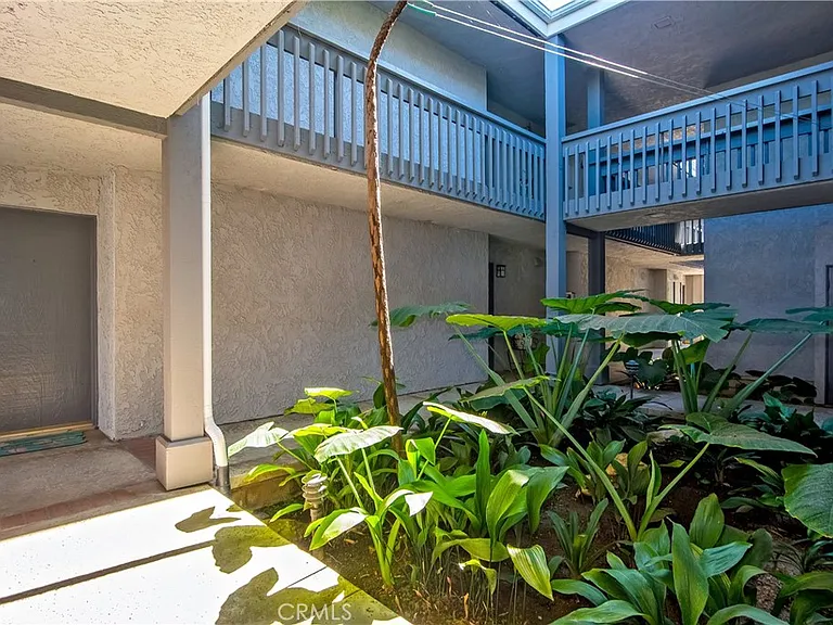 17082 Pacific Coast Hwy #102 — Photo 44